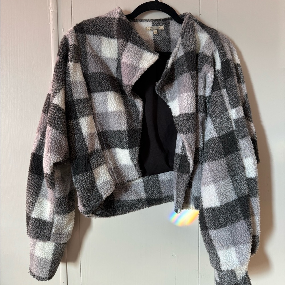 Plaid cropped sherpa jacket